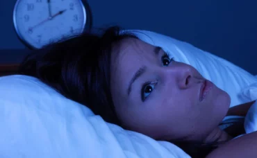 10 astuces efficaces pour vaincre l’insomnie et retrouver le sommeil